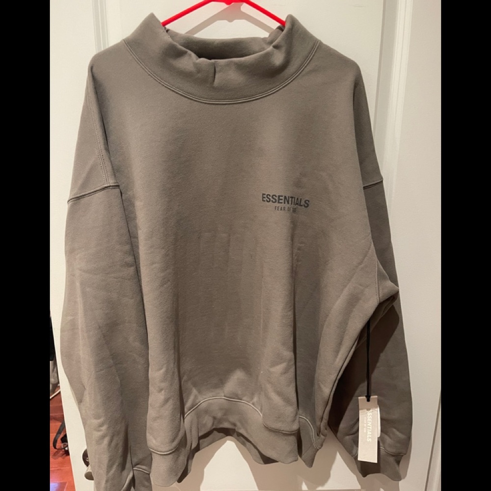 BRAND NEW essentials mock neck sweater